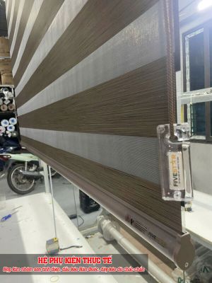 Rèm cầu vồng giá rẻ